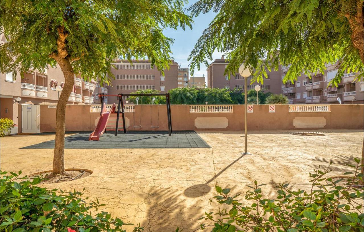 Lovely Apartment In Santa Pola With Wifi Esterno foto